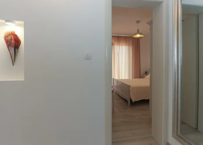 דירה Periska Kaštela