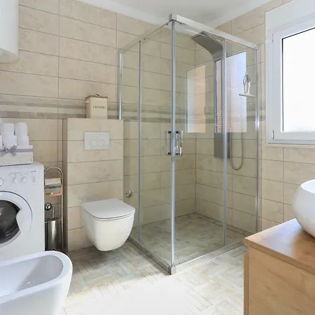 Periska Apartment Kastela